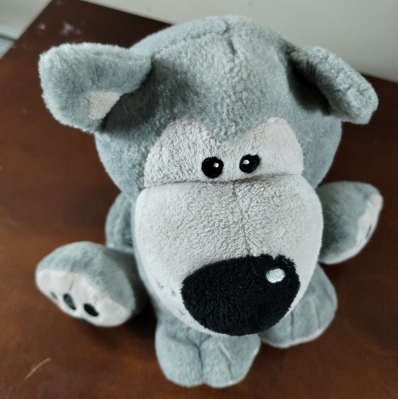 ✓Fiesta Great Wolf Lodge Sitting Gray WOLFIE 10" Stuffed Animal Plush - Picture 10 of 16